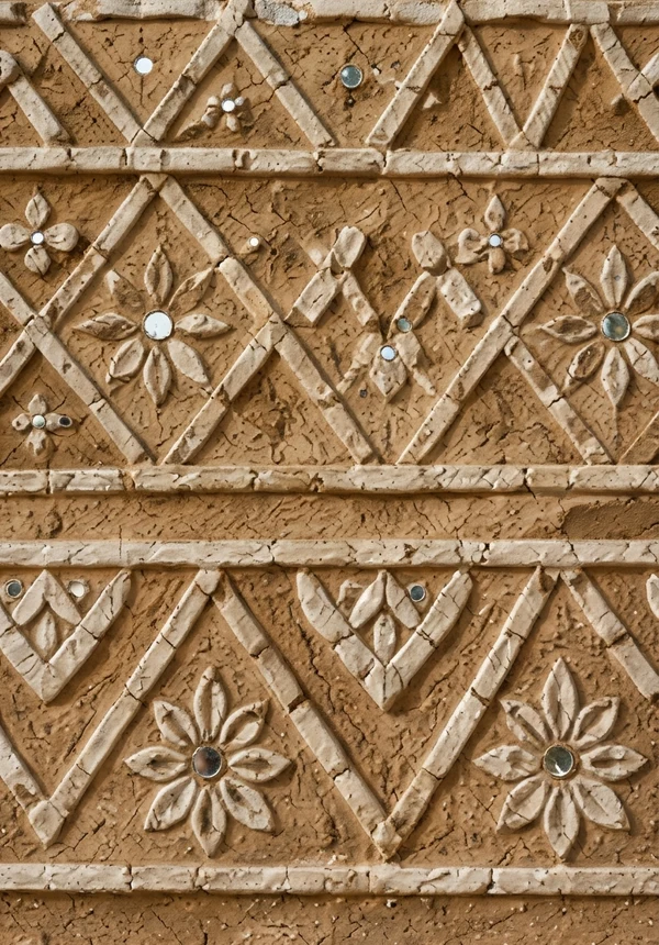 Kutch Lippan Kaam wall in Gujarat